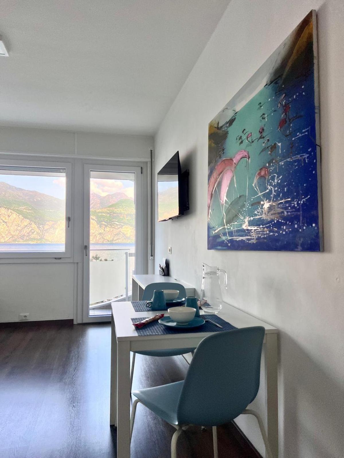 Апартаменты Val Di Sogno Grand View Мальчезине Экстерьер фото